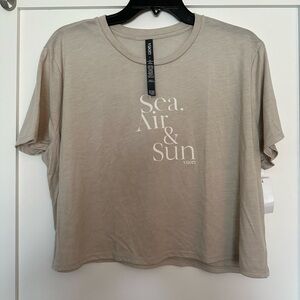 Vuori Women's Beige Graphic Tee